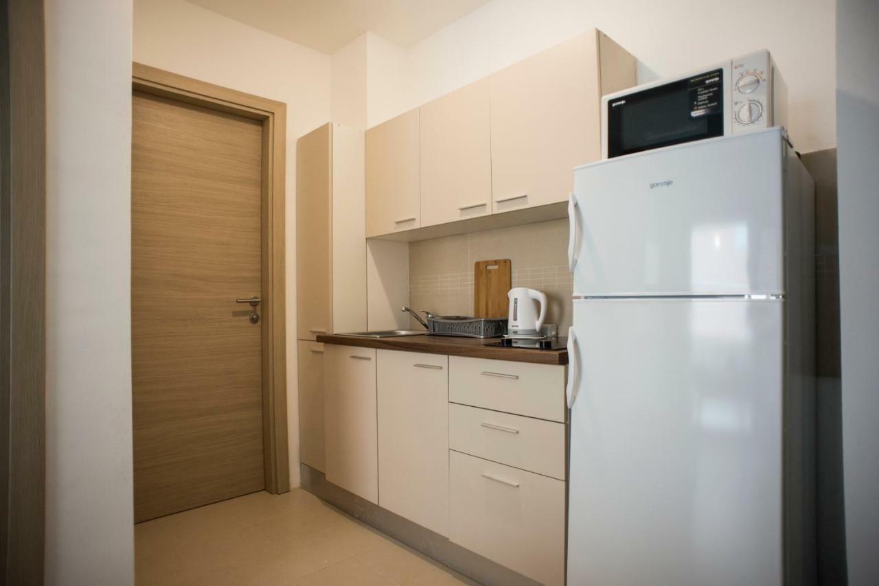 Apartments Svijet Mora 2 Povljana Exterior photo
